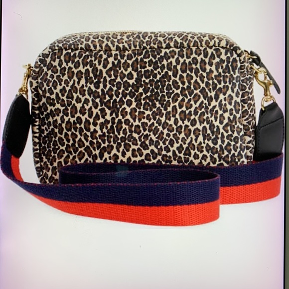 Clare. V Midi Sac Leopard Print Leather Crossbody Bag - Picture 15 of 17